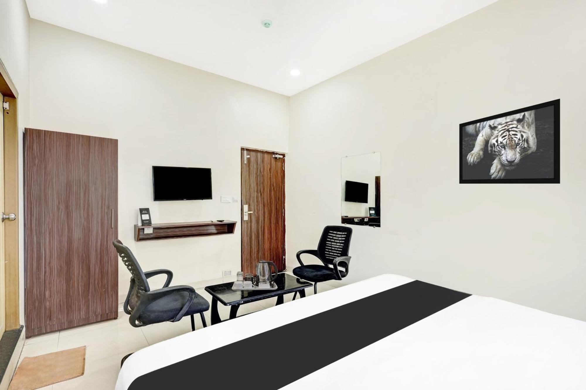 Super Collection O Dabagardens Near Beach Road Visakhapatnam Exterior foto