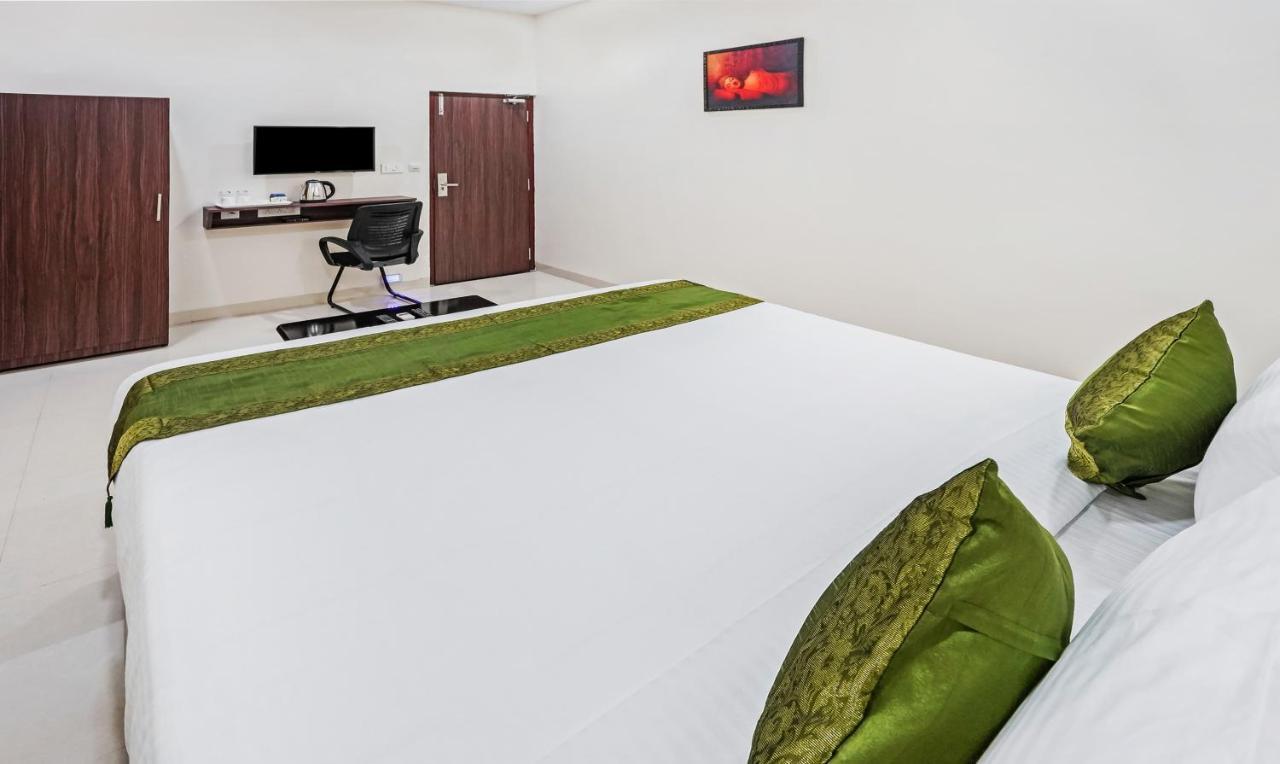Super Collection O Dabagardens Near Beach Road Visakhapatnam Exterior foto